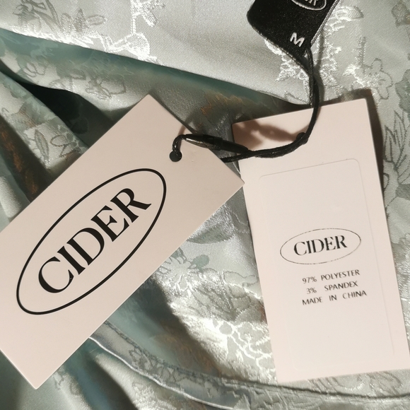 Cider blue floral pattern midi dress - Picture 7 of 7